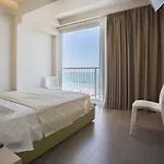 Excelsior Hotel