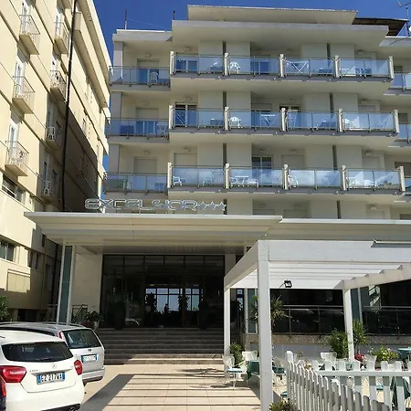 Hotell Excelsior 3*