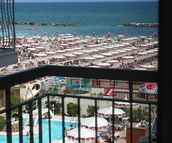 Excelsior 3* Gabicce Mare